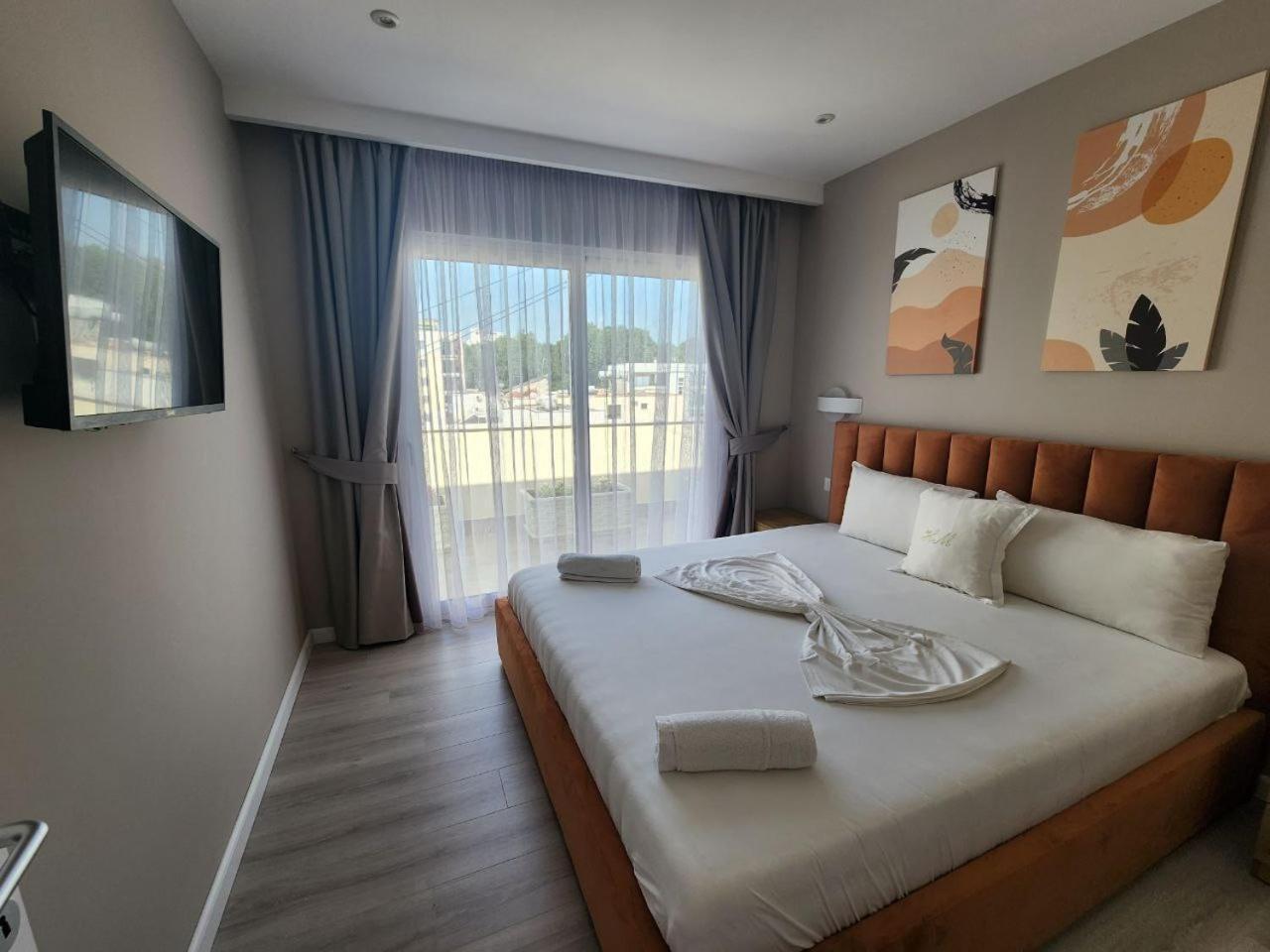 Hotel Maren Durres Ngoại thất bức ảnh